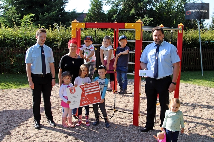 You are currently viewing Spendenübergabe Kindergarten